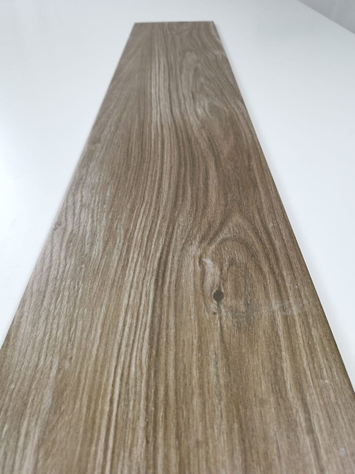 LIVRAISON (marchandises déposées au pied du camion)