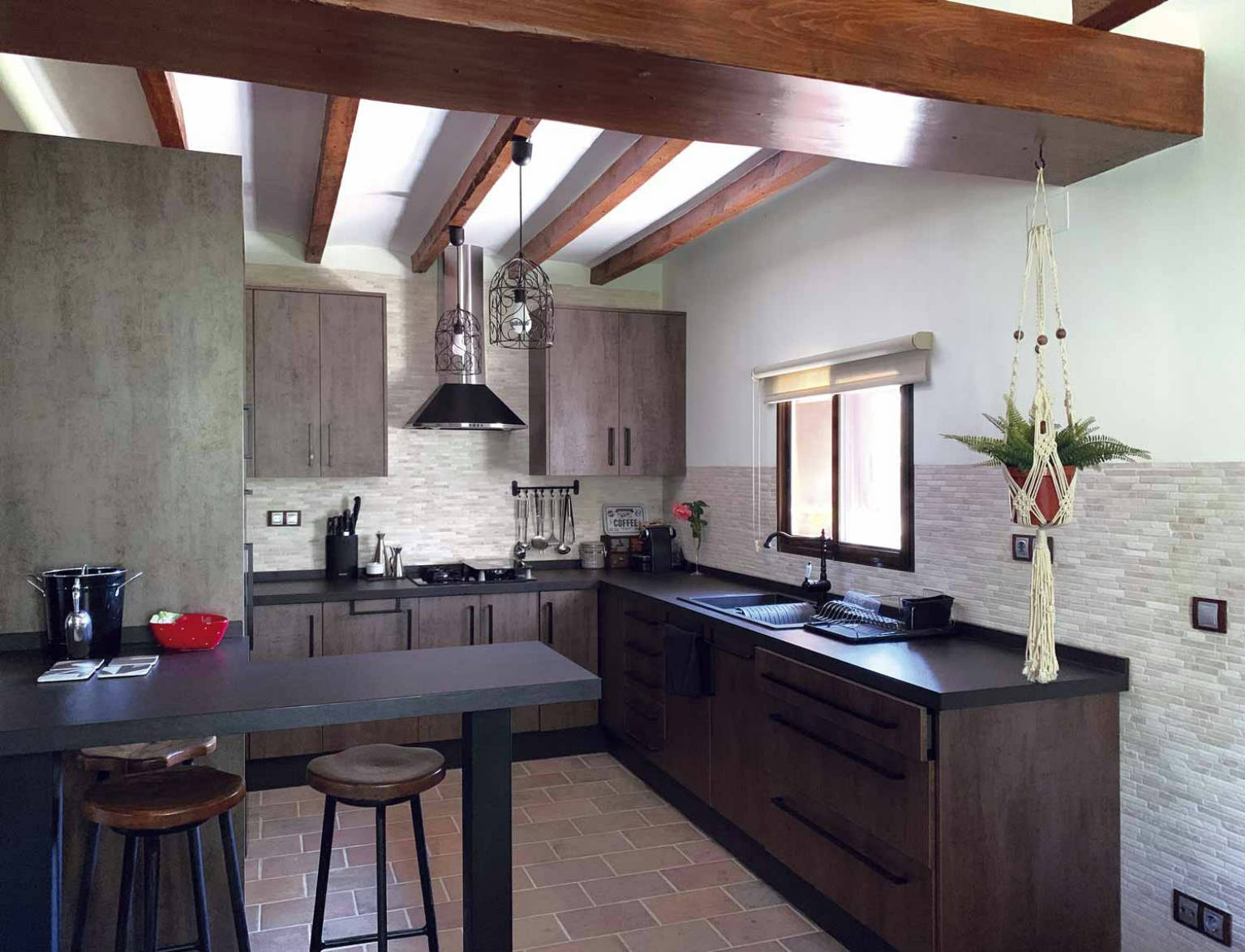 ALBUFERA 60,8 X 60,8 RECT B=1.85 m²