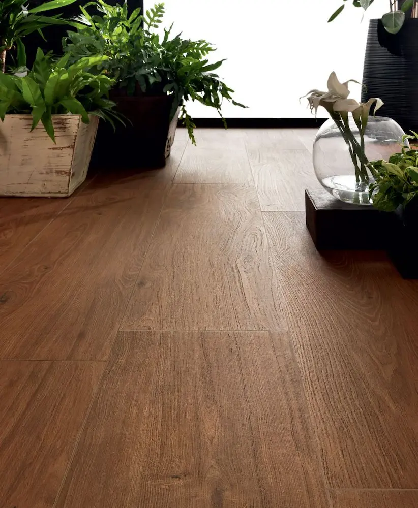 MATERIA PERLA 61X61 CM ( 20 MM ) B=0.74 M²