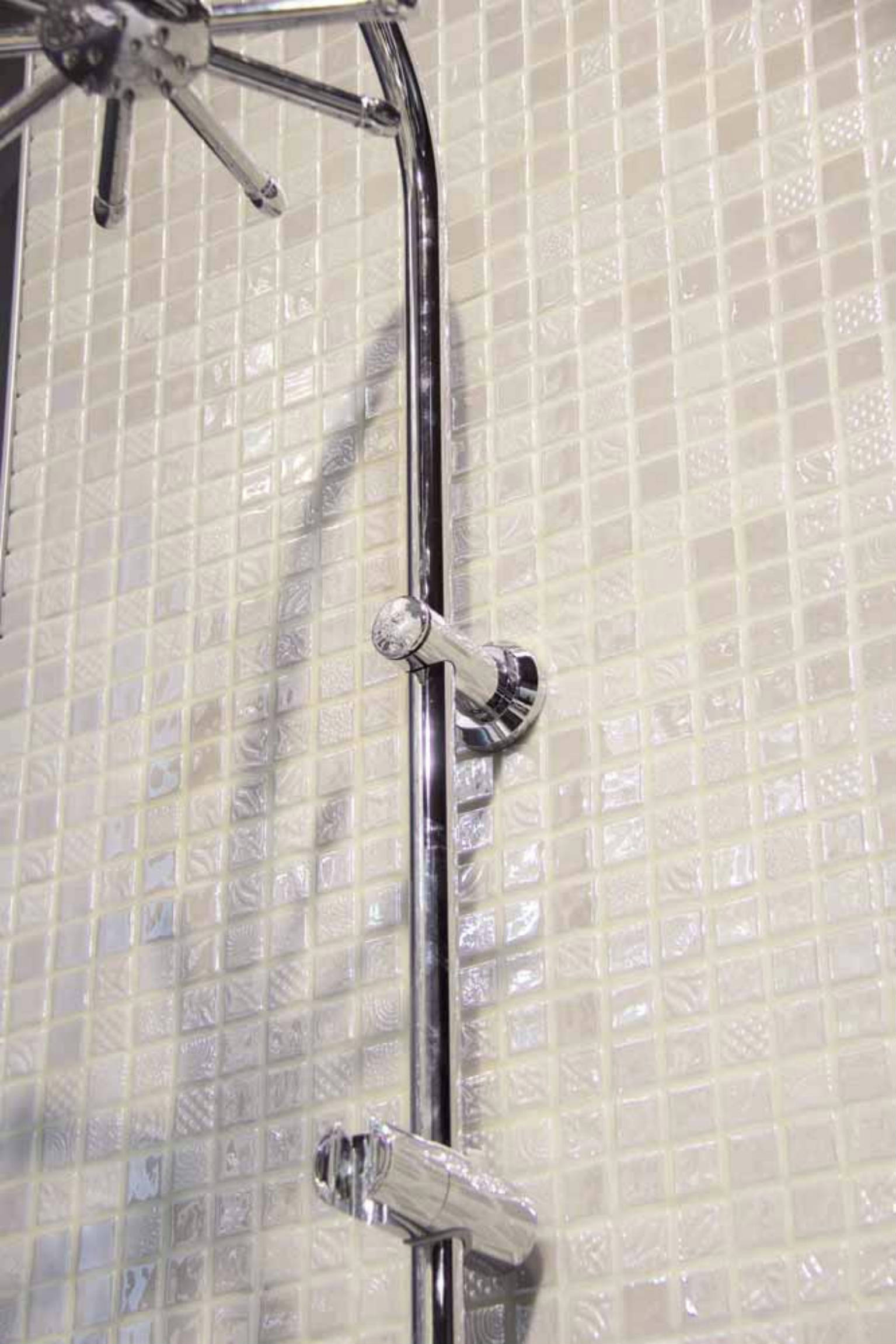 NAYARA MAGMA 45X45 B=1.22 M²