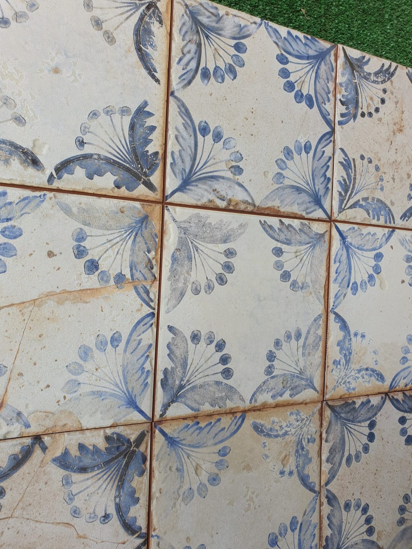 MAGISTRA LUX CORINTHIAN 100X100 RECT B=1M²