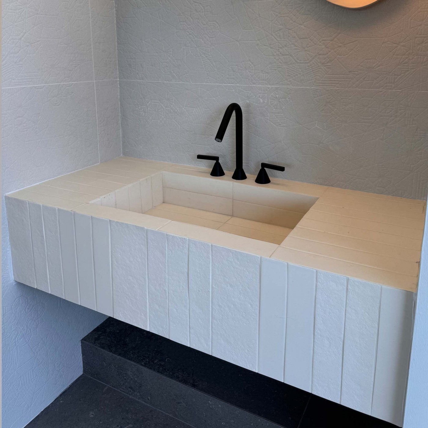 ONEWAY WHITE 30X60 LAPP RECT B=1.08 M²