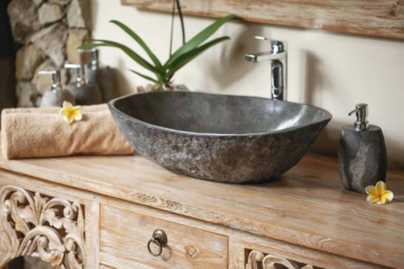 BALMORAL MOON 80X80 POLI RECT B=1.28 M²