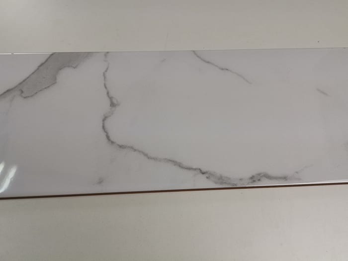 LEGEND BROWN 20X170 RECT B=1.36 M²