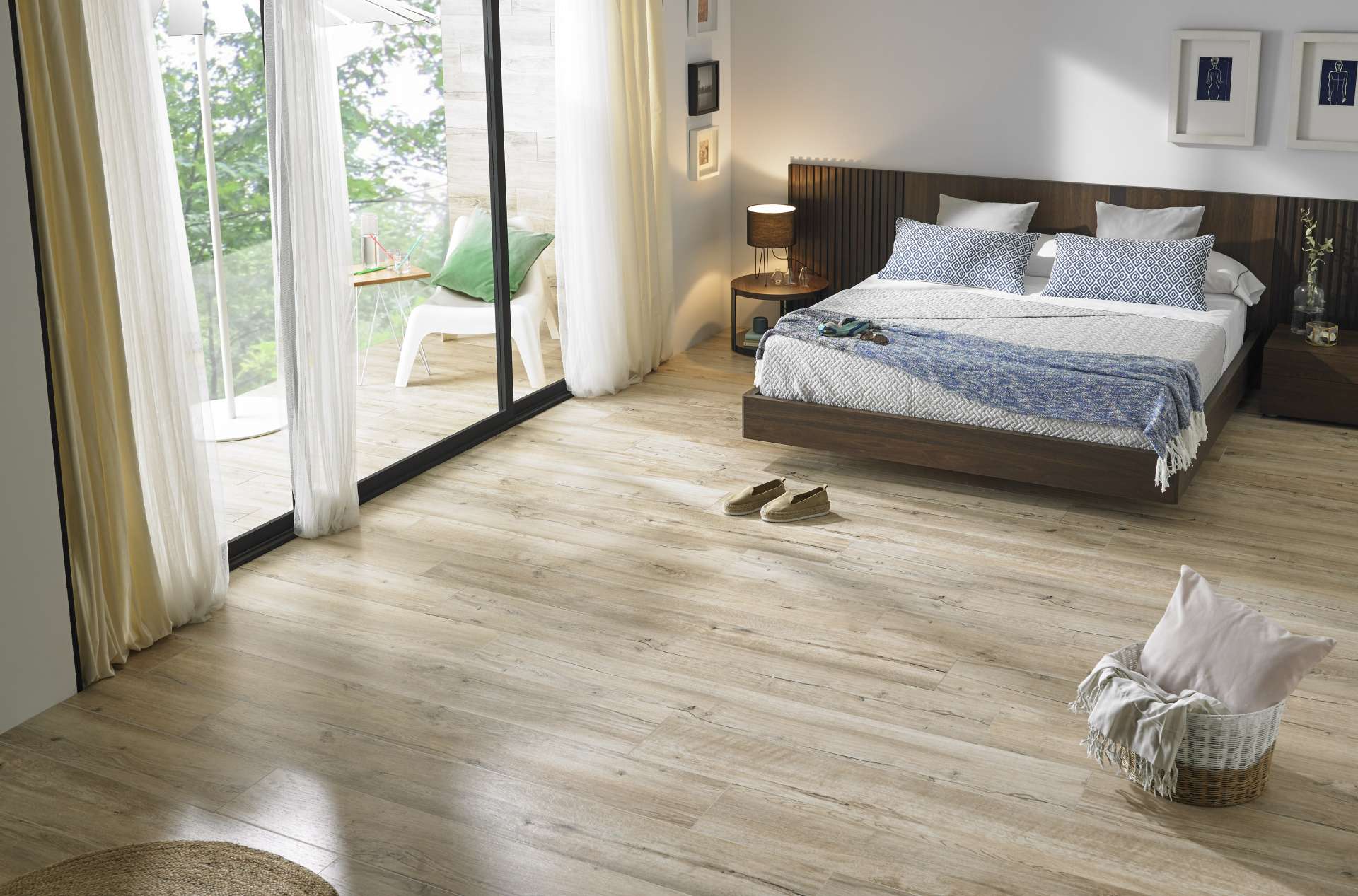 LIENZO WHITE 80X80 CM LAPP RECT B=1.28 M²