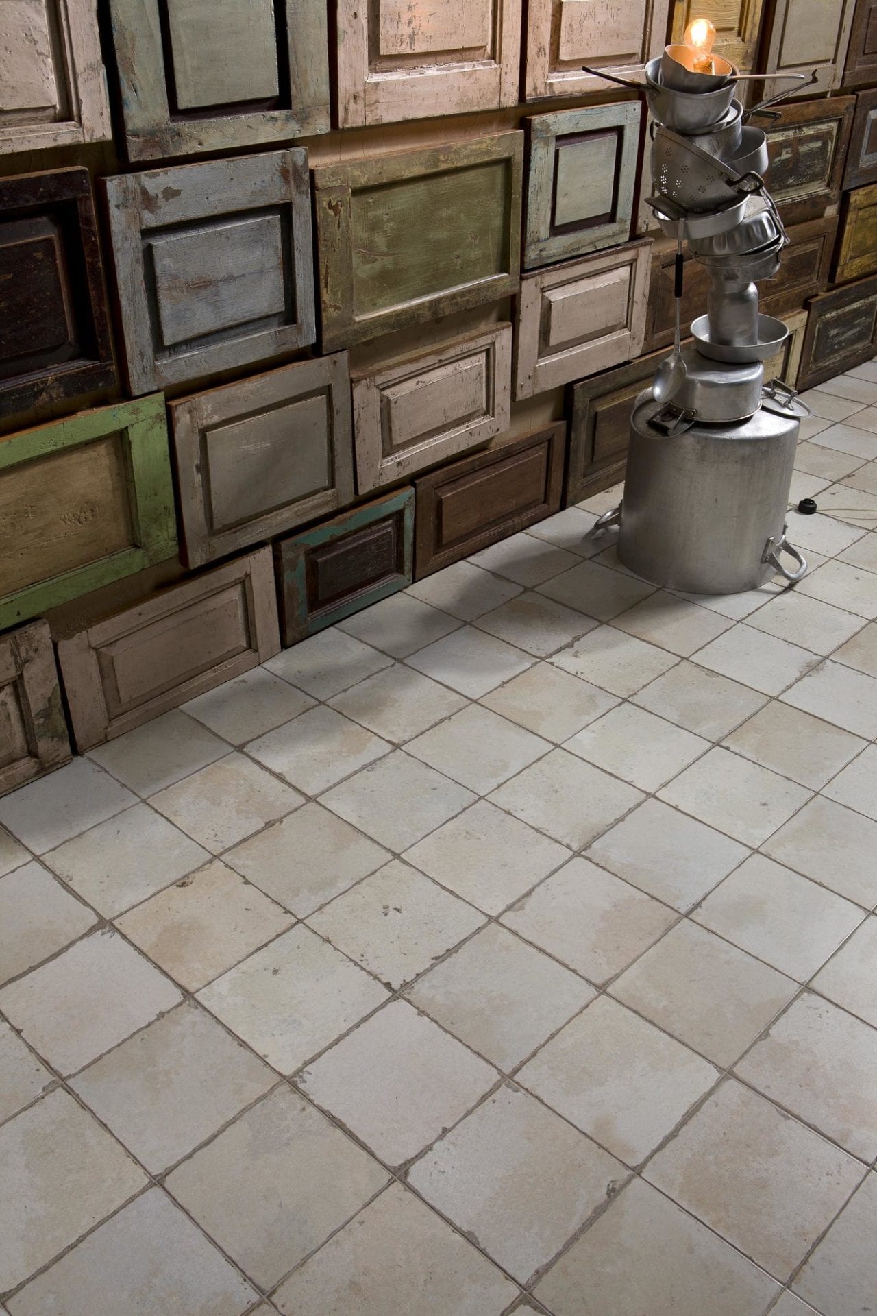 LUXORY Endless white