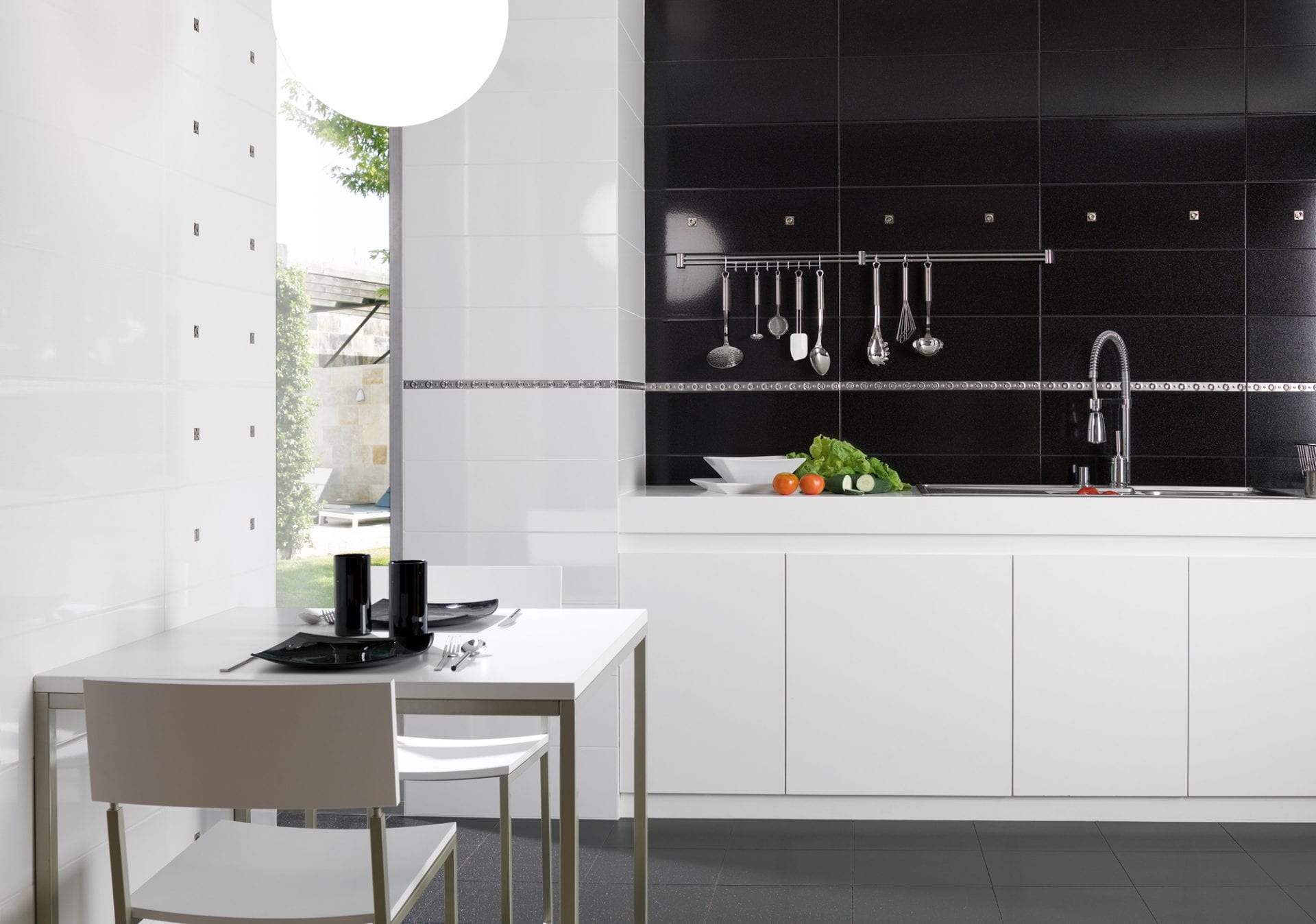 GROTTA ORO PUL 120X120 B=1.44M²